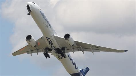 a350-1100