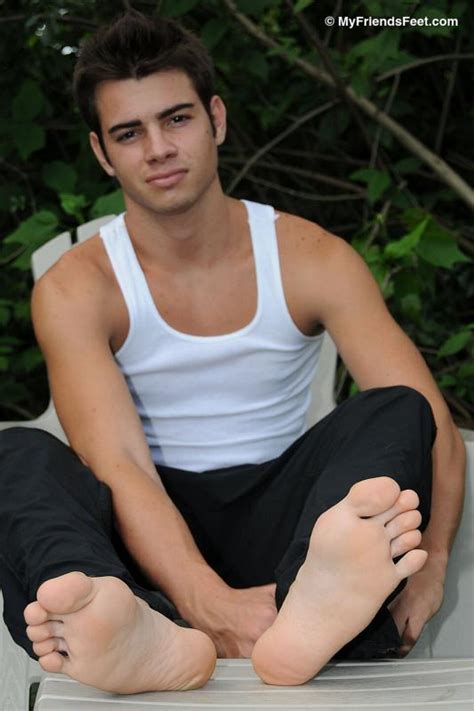 myfriendsfeet